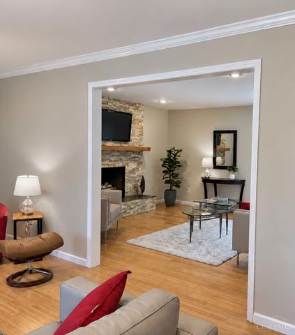 2331 Donnington Lane, Anderson Twp, OH 45244