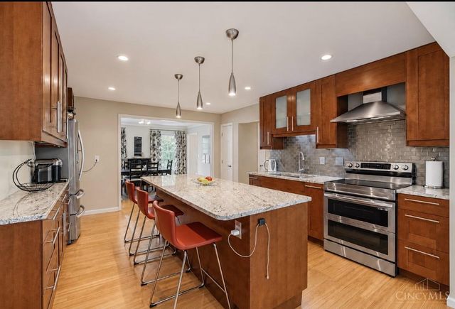 2331 Donnington Lane, Anderson Twp, OH 45244