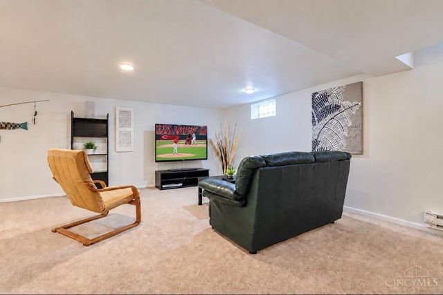 2331 Donnington Lane, Anderson Twp, OH 45244