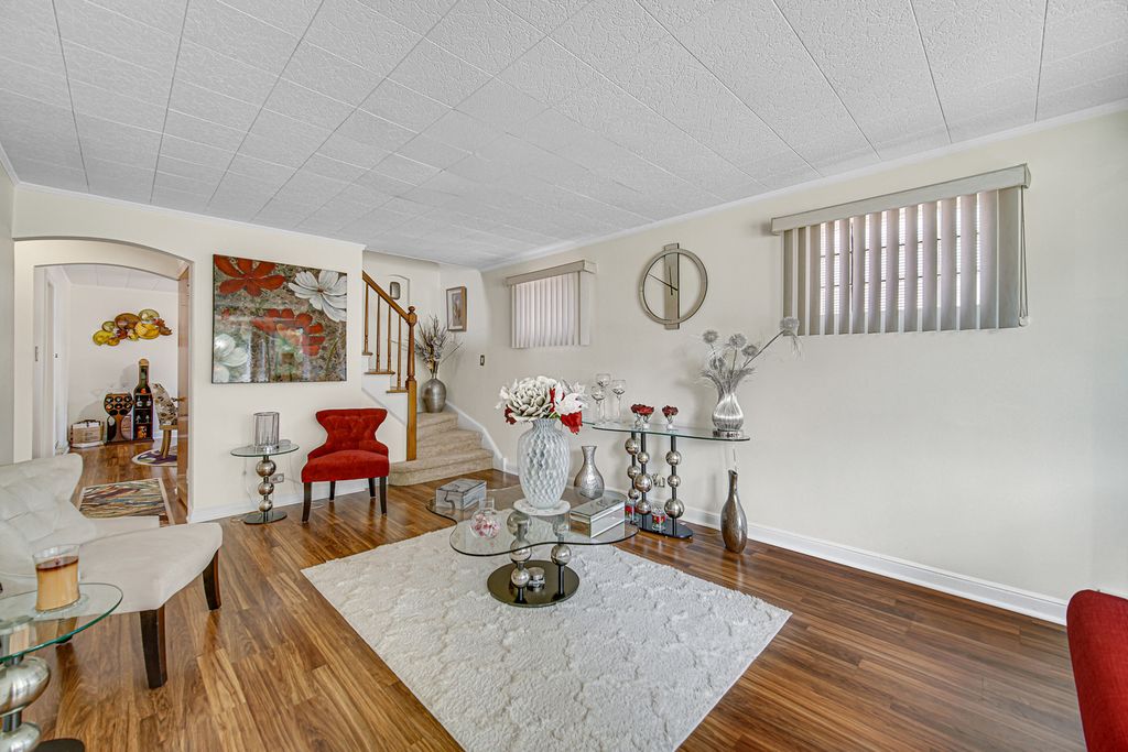 8610 S Vernon Avenue, Chicago, IL 60619 — photo 5