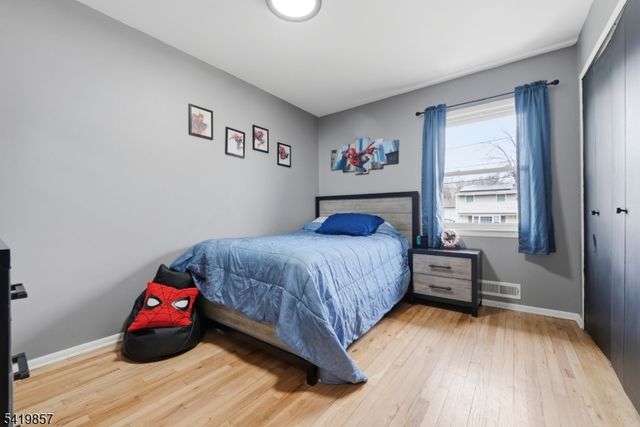 5 Epping Dr, Kenilworth Boro, NJ 07033