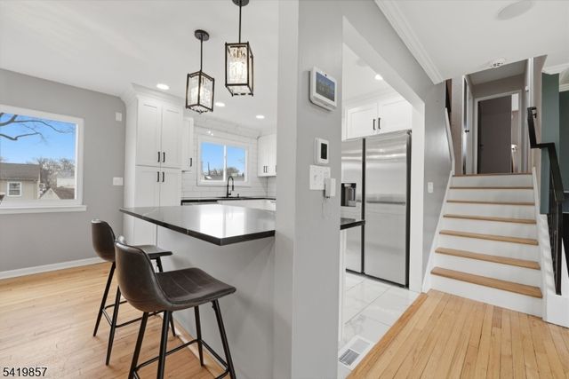 5 Epping Dr, Kenilworth Boro, NJ 07033