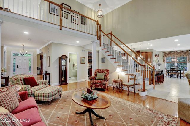 50 Hedgerow Lane, Manalapan, NJ 07726