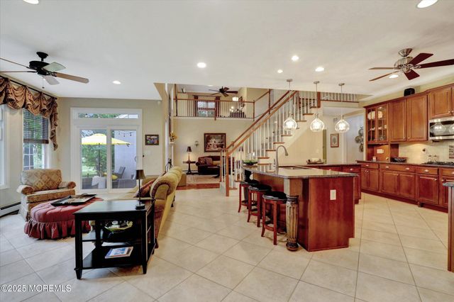 50 Hedgerow Lane, Manalapan, NJ 07726