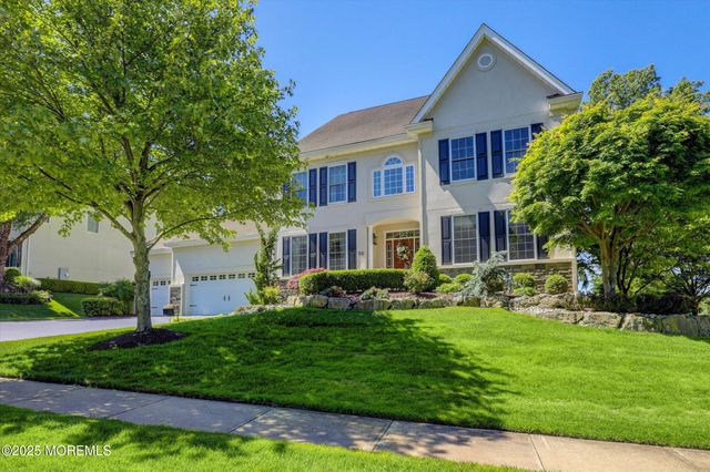 50 Hedgerow Lane, Manalapan, NJ 07726