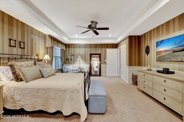 50 Hedgerow Lane, Manalapan, NJ 07726