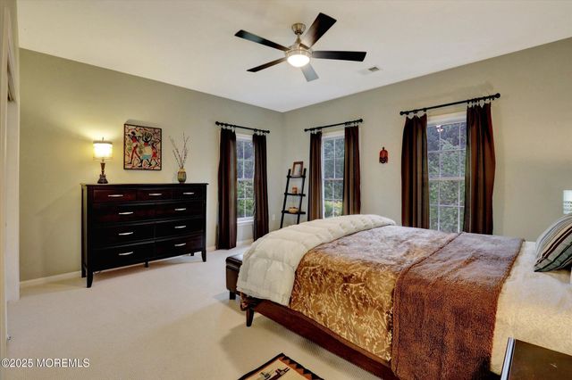 50 Hedgerow Lane, Manalapan, NJ 07726