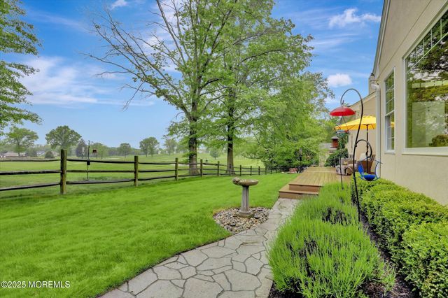50 Hedgerow Lane, Manalapan, NJ 07726