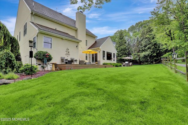 50 Hedgerow Lane, Manalapan, NJ 07726