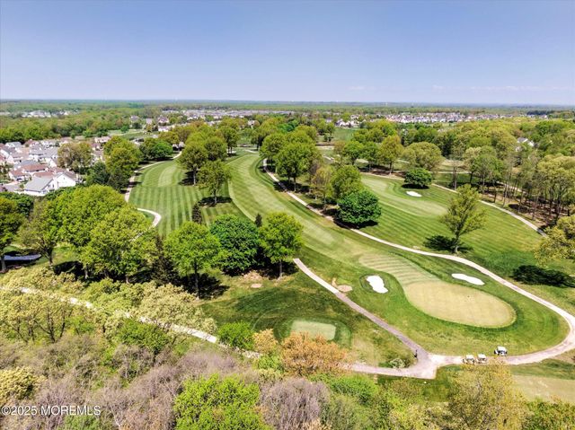 50 Hedgerow Lane, Manalapan, NJ 07726