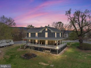 322 CAPON ST, Strasburg, VA 22657
