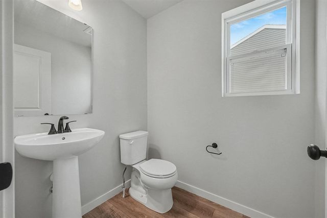 1002 Cedarwood Drive, Greenville, MI 48838