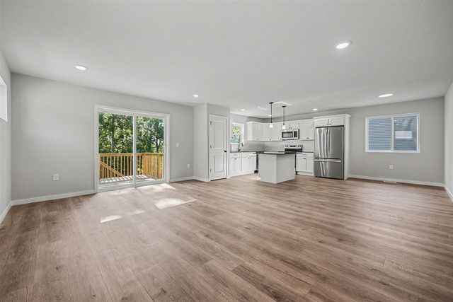 1002 Cedarwood Drive, Greenville, MI 48838