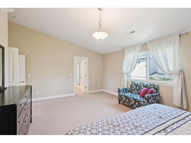 5228 Nw SHORELINE Way, Portland, OR 97229