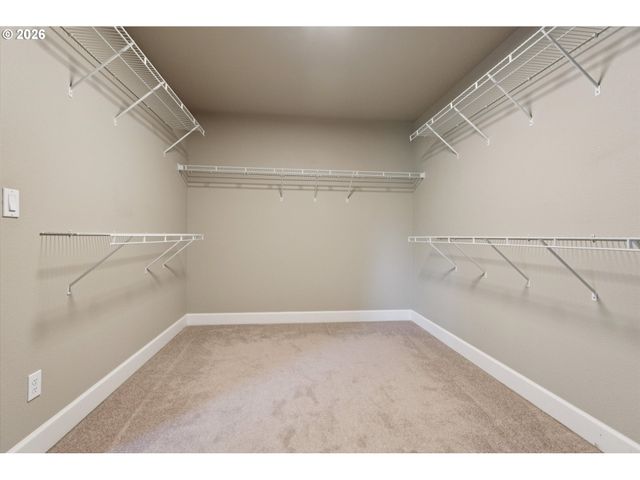 5228 Nw SHORELINE Way, Portland, OR 97229