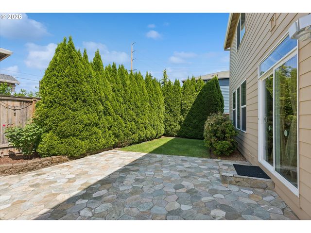 5228 Nw SHORELINE Way, Portland, OR 97229
