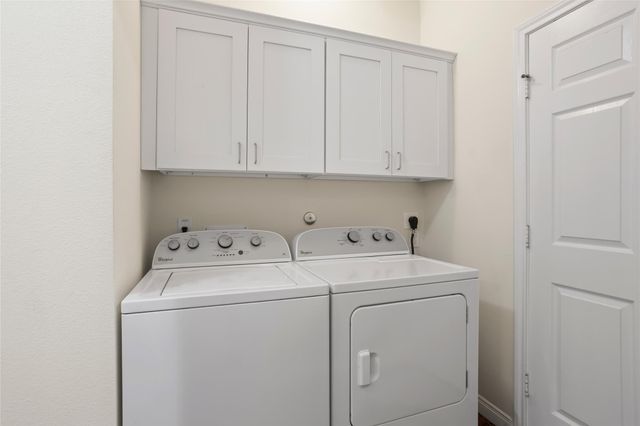 1995 Brentwood Drive, Alvin, TX 77511