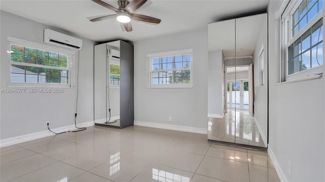 6431 S Coolidge Street, Hollywood, FL 33024
