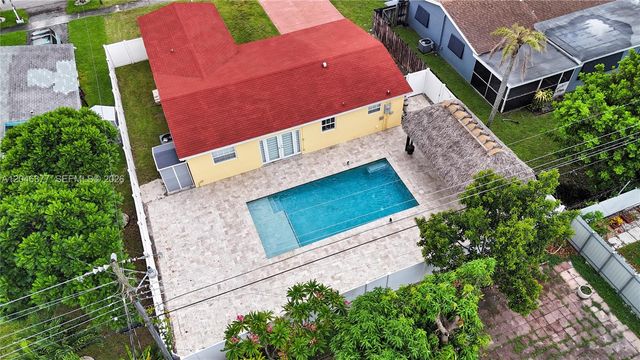 6431 S Coolidge Street, Hollywood, FL 33024