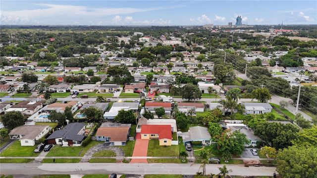 6431 S Coolidge Street, Hollywood, FL 33024