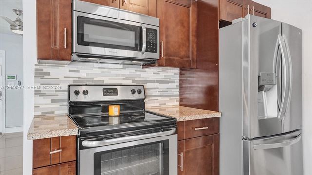 6431 S Coolidge Street, Hollywood, FL 33024