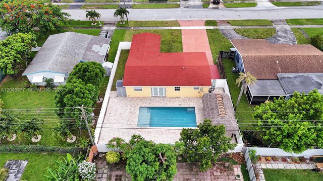 6431 S Coolidge Street, Hollywood, FL 33024