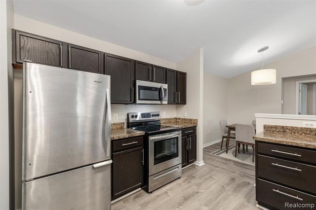 47879 Cardiff Avenue, Canton, MI 48188