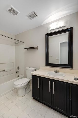 47879 Cardiff Avenue, Canton, MI 48188