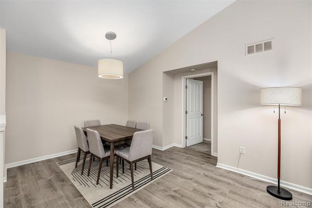 47879 Cardiff Avenue, Canton, MI 48188