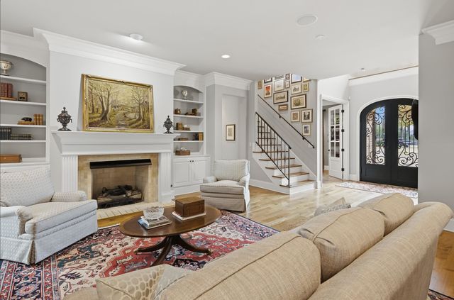 8930 CALUMET CV, Germantown, TN 38138