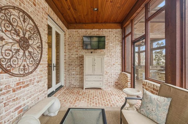 8930 CALUMET CV, Germantown, TN 38138