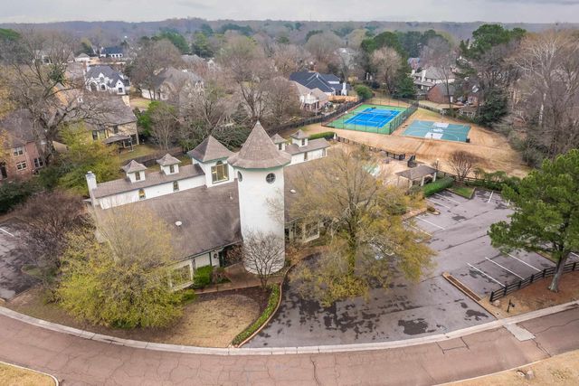 8930 CALUMET CV, Germantown, TN 38138