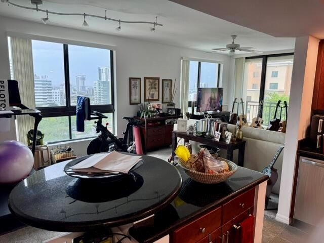 100 N Federal Highway 1409, Fort Lauderdale, FL 33301