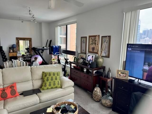 100 N Federal Highway 1409, Fort Lauderdale, FL 33301
