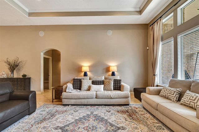 28330 Hollow Springs Lane, Spring, TX 77386