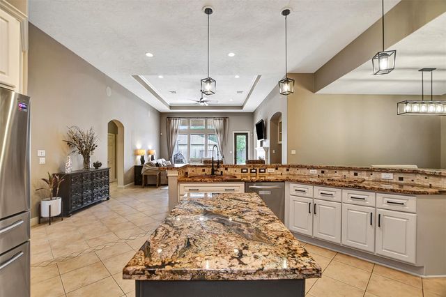 28330 Hollow Springs Lane, Spring, TX 77386