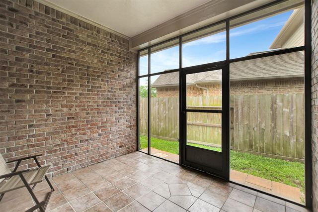 28330 Hollow Springs Lane, Spring, TX 77386