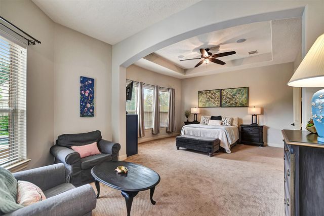 28330 Hollow Springs Lane, Spring, TX 77386