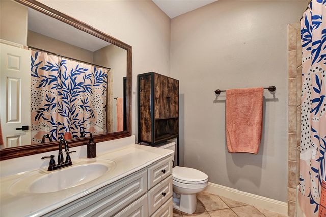 28330 Hollow Springs Lane, Spring, TX 77386