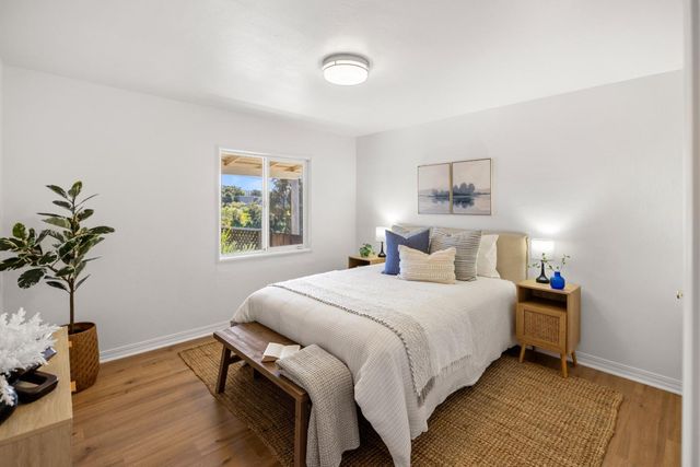 870 Portola Drive, Del Rey Oaks, CA 93940