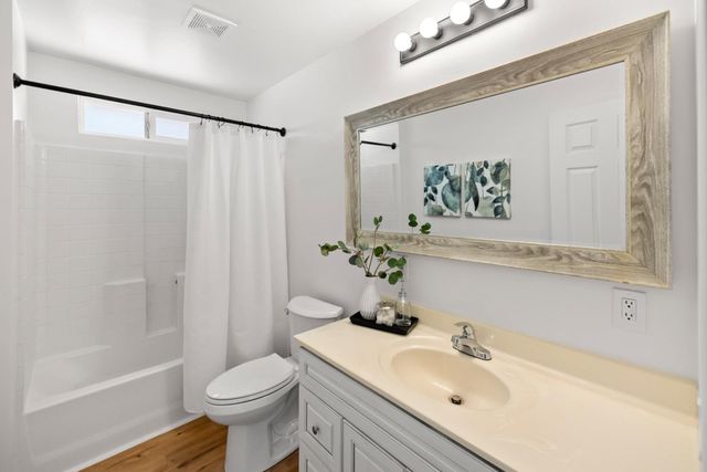 870 Portola Drive, Del Rey Oaks, CA 93940