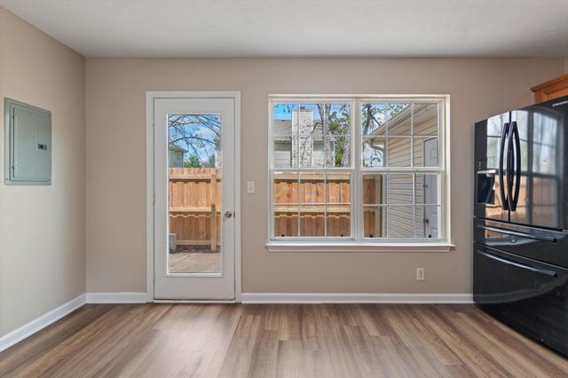 304 Arapaho Dr, Murfreesboro, TN 37128