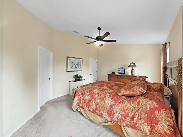 1025 LAKE AVOCA PLACE, Tarpon Springs, FL 34689