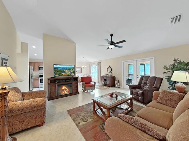 1025 LAKE AVOCA PLACE, Tarpon Springs, FL 34689