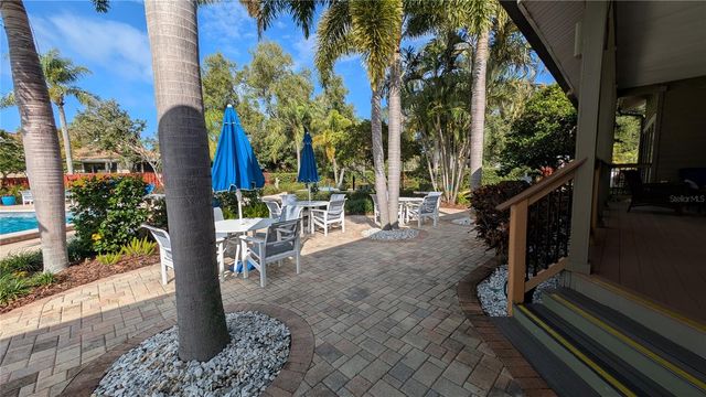 1025 LAKE AVOCA PLACE, Tarpon Springs, FL 34689