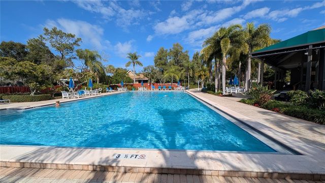 1025 LAKE AVOCA PLACE, Tarpon Springs, FL 34689