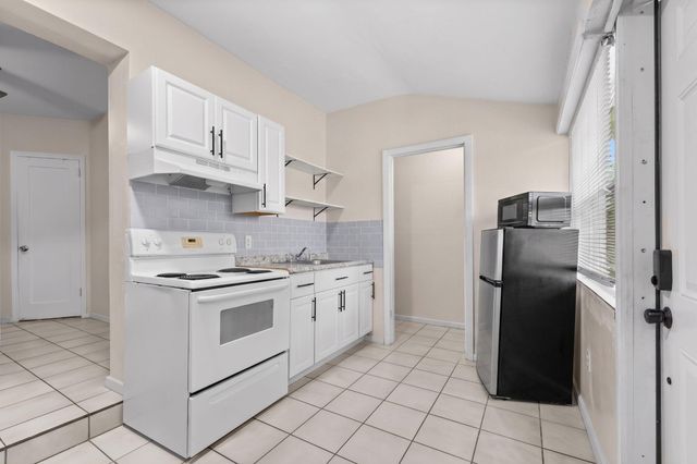 1602 S 17th Avenue 1-3, Hollywood, FL 33020