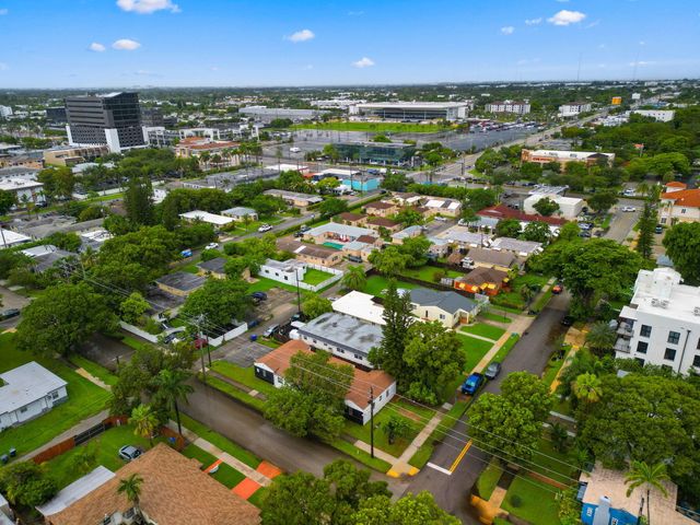 1602 S 17th Avenue 1-3, Hollywood, FL 33020