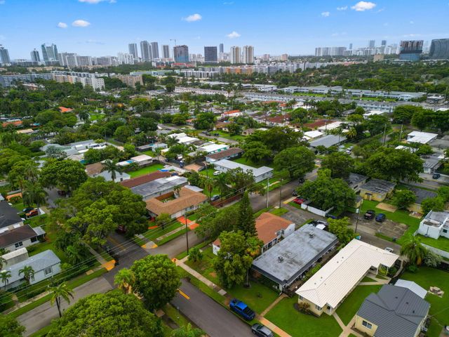 1602 S 17th Avenue 1-3, Hollywood, FL 33020