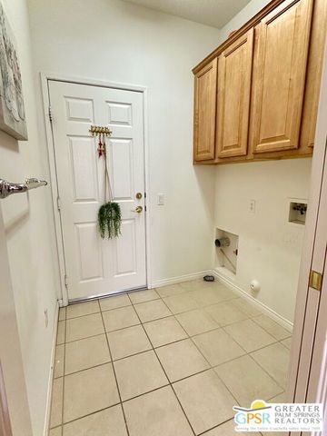 78703 Stansbury Court, Palm Desert, CA 92211